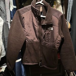 Super cute dark brown North Face fleece jacket